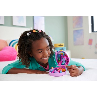 Polly Pocket Dolphin Rescue & Play Compact with 2 Micro Dolls & Ocean Accessories