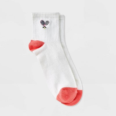 Women's Embroidered Tennis Ribbed Ankle Socks - Ivory/Peach 4-10: Recycled Polyester, Banded Cuff, Shapes Pattern