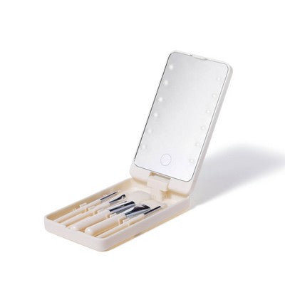 Light Up Mirror and Brush Set Cream - Bullseye's Playground
