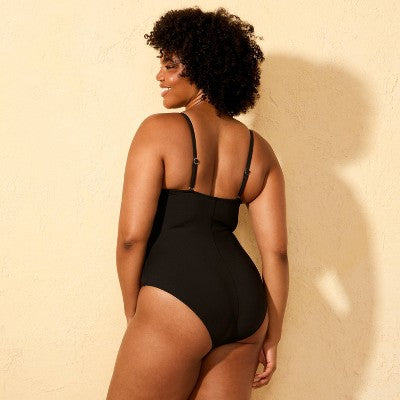 Women's Shaping Square Neck Medium Coverage One Piece Swimsuit S