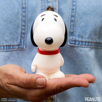 Super7 Peanuts Fun! Fun! Wave 02 Snoopy Walking Figure