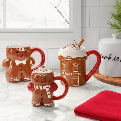 14.5 fl oz Christmas Figural Gingerbread Man Mug - Wondershop