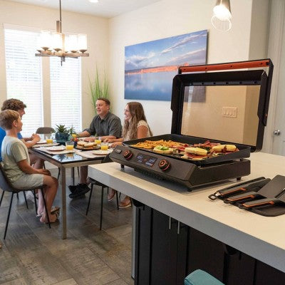 Blackstone E-Series 22" Griddle Electric Grill Model# 8001 Black (LOCAL PICKUP ONLY)