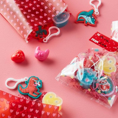 16pc Heart Putty Valentine's Day Party Favor Sets - Spritz
