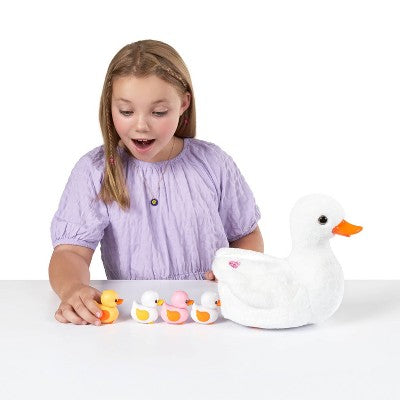 Pets Alive Mama Duck & Baby Surprise
