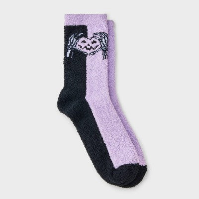 Women's Skeleton Heart Hands Jack - o' - Lantern Halloween Cozy Crew Socks - Hyde and EEK! Boutique Purple/Black/White 4 - 10