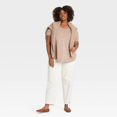 Women's Short Sleeve Scoop Neck Drapey T-Shirt Ava & Viv Brown 4X