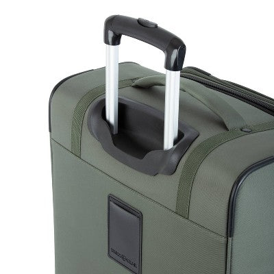 SWISSGEAR Zurich Softside Medium Checked Spinner Suitcase - Green