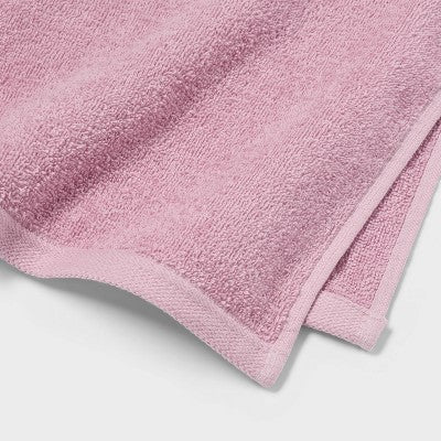 Everyday Hand Towel Pink - Room Essentials