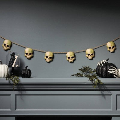 6' Styrofoam Skulls Halloween Decorative Garland - Hyde & EEK! Boutique
