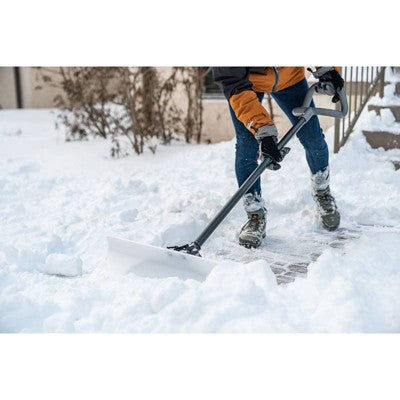 Suncast 30" Ultra High Molecular Pusher (LOCAL PICKUP ONLY)