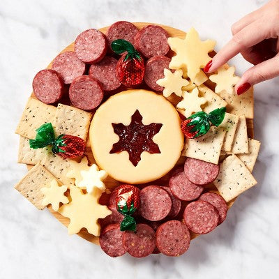 Hickory Farms Christmas Gift Set Christmas Wreath Charcuterie Kit - 15.5oz