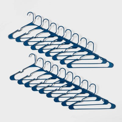 18pk Plastic Hangers Blue - Brightroom