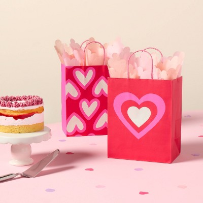 2ct Valentine's Day Large Heart Toss Cub Bag - Spritz
