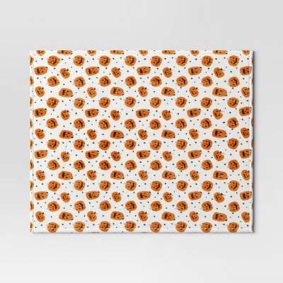 Halloween Pumpkin Throw Blanket Ivory - Hyde & EEK! Boutique: Knitted Recycled Polyester, 50x60", Botanical Pattern