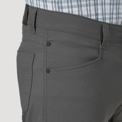 Wrangler Men's ATG Cliffside Utility Regular Straight Fit Pant  34