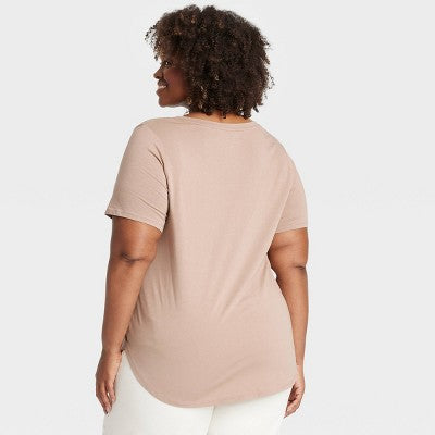 Women's Short Sleeve Scoop Neck Drapey T-Shirt Ava & Viv Brown 4X
