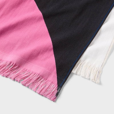 Circle Print XL Sand Resist Beach Towel - Sun Squad