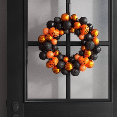 16" Pumpkins Shatterproof Wreath Halloween Decorative Prop - Hyde & EEK! Boutique: Indoor/Outdoor