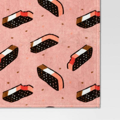 Printed Ice Cream Sandwich Plush Throw Blanket Pink - Room Essentials