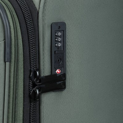 SWISSGEAR Zurich Softside Large Checked Spinner Suitcase - Green (LOCAL PICKUP ONLY)