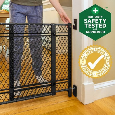 Ingenuity Doorway 42W Series Dog and Baby Gate, Indoor Outdoor - Black (LOCAL PICKUP ONLY)