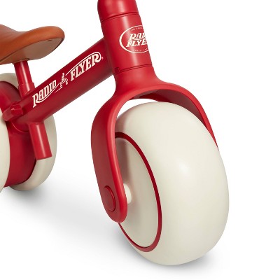 Radio Flyer Steady Start 8'' Kids' Balance Bike - Red: Steel Frame, Adjustable Seat