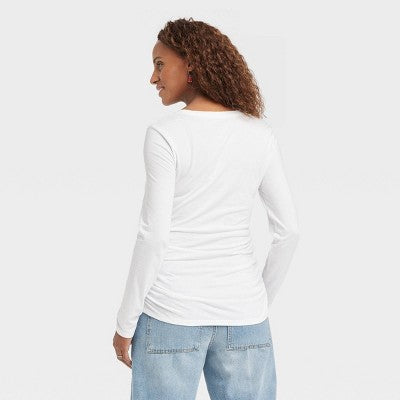 Long Sleeve Scoop Neck Maternity T-Shirt XS