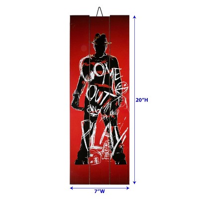 Warner Bros. 20" A Nightmare on Elm Street Freddy Krueger Halloween Wall Decor with Easel