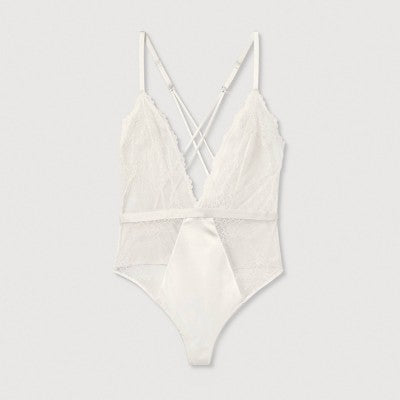 Women's Unlined Lace Lingerie Bodysuit - Auden Cream M
