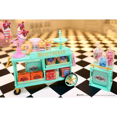MGA's Miniverse Make It Mini Honeydukes Trolley Harry Potter Mini Collectibles