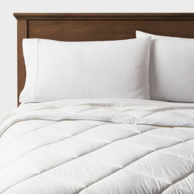 King/California King Cool Touch Down Alternative Duvet Insert - Threshold