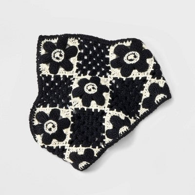 Smiley Face Crochet Headscarf - Wild Fable Black/White