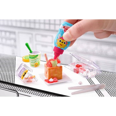 MGA's Miniverse Make It Mini Diner Series 4: Includes Accessory Pieces