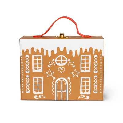Suitcase Decor Gingerbread - Bullseye's Playground
