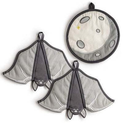 Ototo Batlicious Oven Mitt and Moon Trivet Cotton and Polyester Fabric Kitchen Gadgets for Halloween Gifts Black/Gray