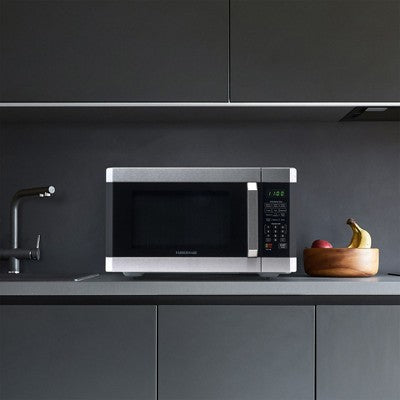 Farberware Professional 1.6 Cu. Ft. 1100-Watt Microwave Oven with Smart Sensor, Stainless Steel with Platinum (LOCAL PICKUP ONLY)