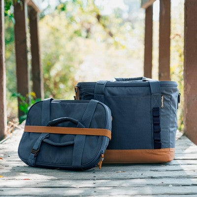CleverMade Collapsible Tahoe 30 Cans Soft Sided Cooler - Ocean: Water-Resistant with Adjustable Straps