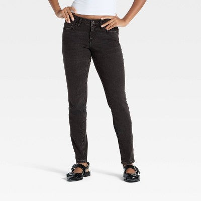 Women's Mid-Rise Skinny Curvy Jeans - Wild Fable Black 2