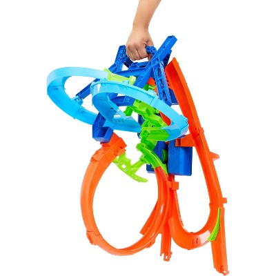 Hot Wheels Action Mid-Air Multi-Crash Toy Vehicle Playset - 37pk (LOCAL PICKUP ONLY)