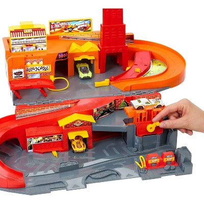 Hot Wheels City Sto & Go Refresh Toy Vehicle Playset - 6pk HOT ONES (LOCAL PICKUP ONLY)