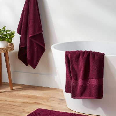 2pk Performance Plus Bath Towels Wine - Threshold