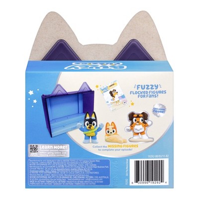 Bluey Fuzzies Episode Pack The Beach Display Case and Figures