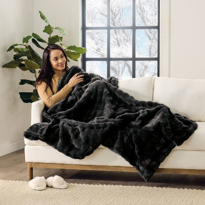 Brookstone Coziest Oversized Throw Bubble Fur Black