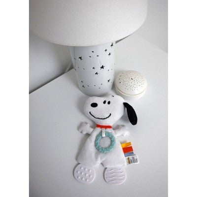 Peanuts Snoopy Blanket with Teether Feet