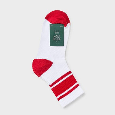 Women's Game Day Varsity Stripe Ribbed Cushioned Mid Crew Socks -Wild Fable White/Crimson 4-10