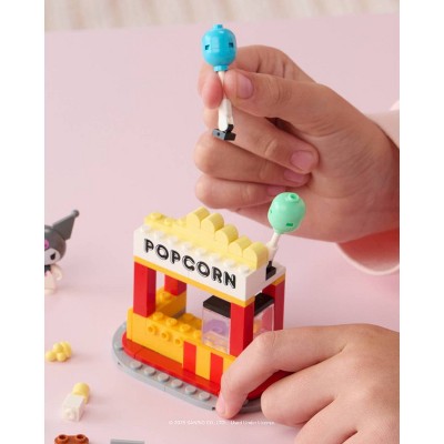 Hello Kitty Small Set & 2.2" Buildable Figure BLDR Sanrio Small Set - Popcorn Booth With Chococat & Kuromi