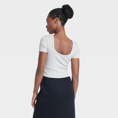 Women's Shrunken Scoop Neck T-Shirt Universal Thread Gray L