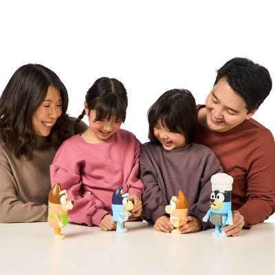 Bluey Let's Play Chef Chat Mates Figure Dinner Time Heeler: Interactive Toy with Bluey & Bingo Characters