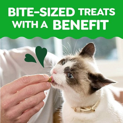 Greenies Smartbites Skin and Fur Health Salmon Flavor Cat Treats - 2.1oz